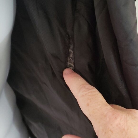 𝅺Armani Exchange Hooded Nylon Ripstop Lightweight City Wind Jacket - Women's - Picture 12 of 12